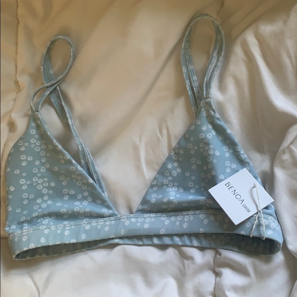 Benoa Lei 2.0 top